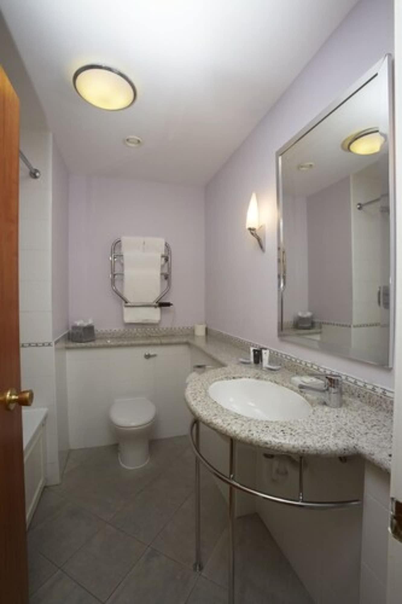 Angel Hotel Bury St. Edmunds Εξωτερικό φωτογραφία