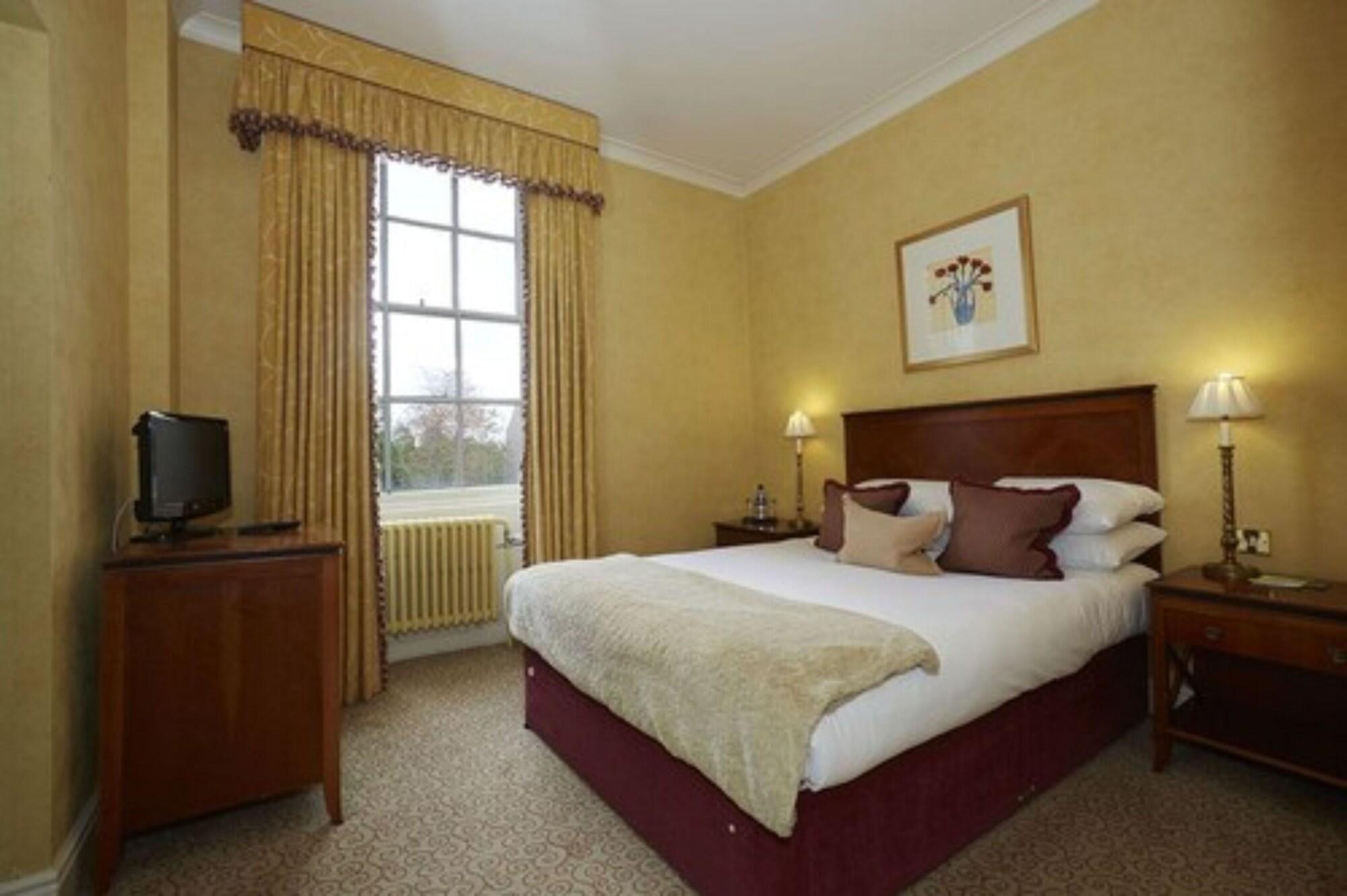 Angel Hotel Bury St. Edmunds Εξωτερικό φωτογραφία