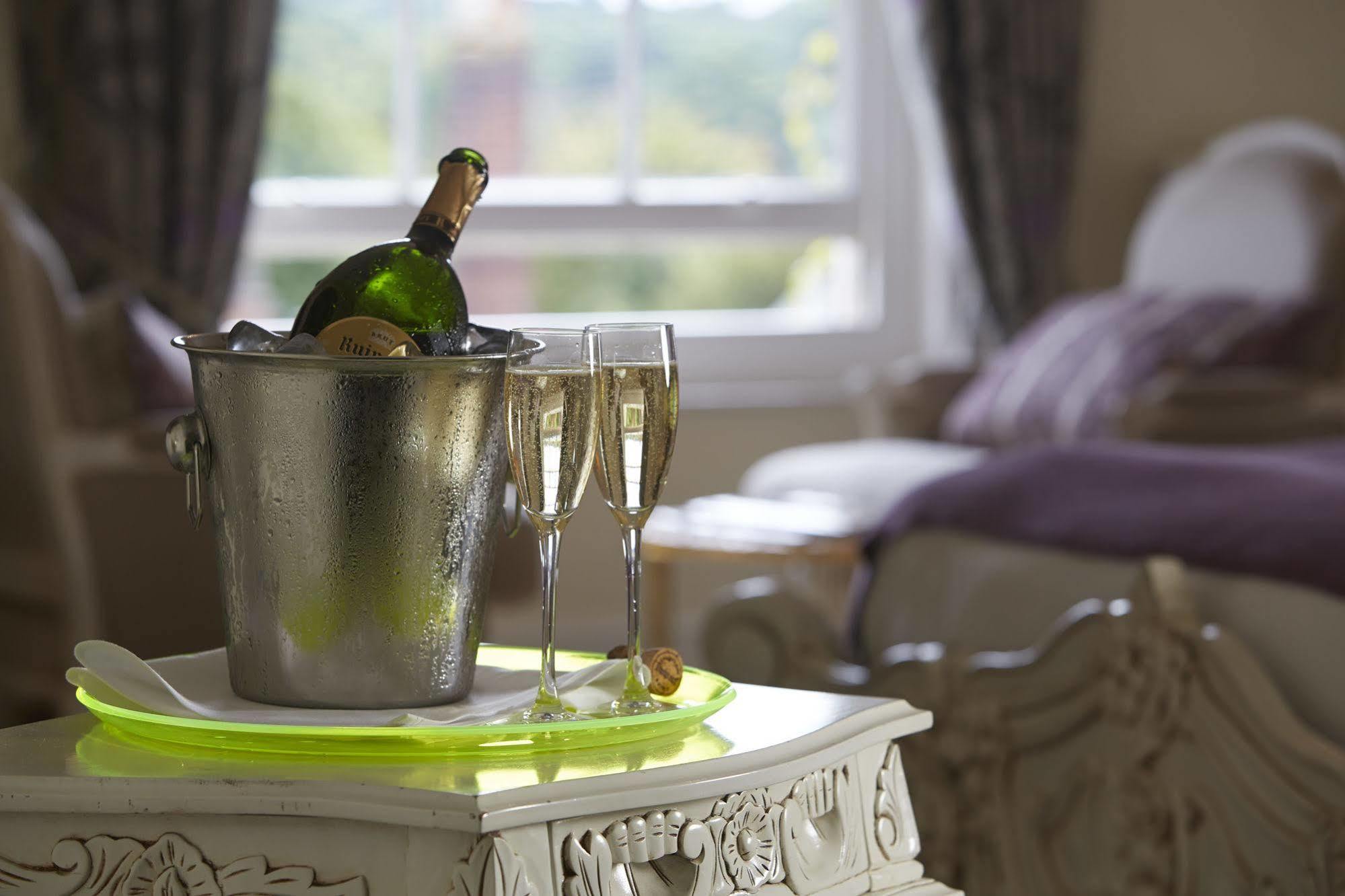 Angel Hotel Bury St. Edmunds Εξωτερικό φωτογραφία