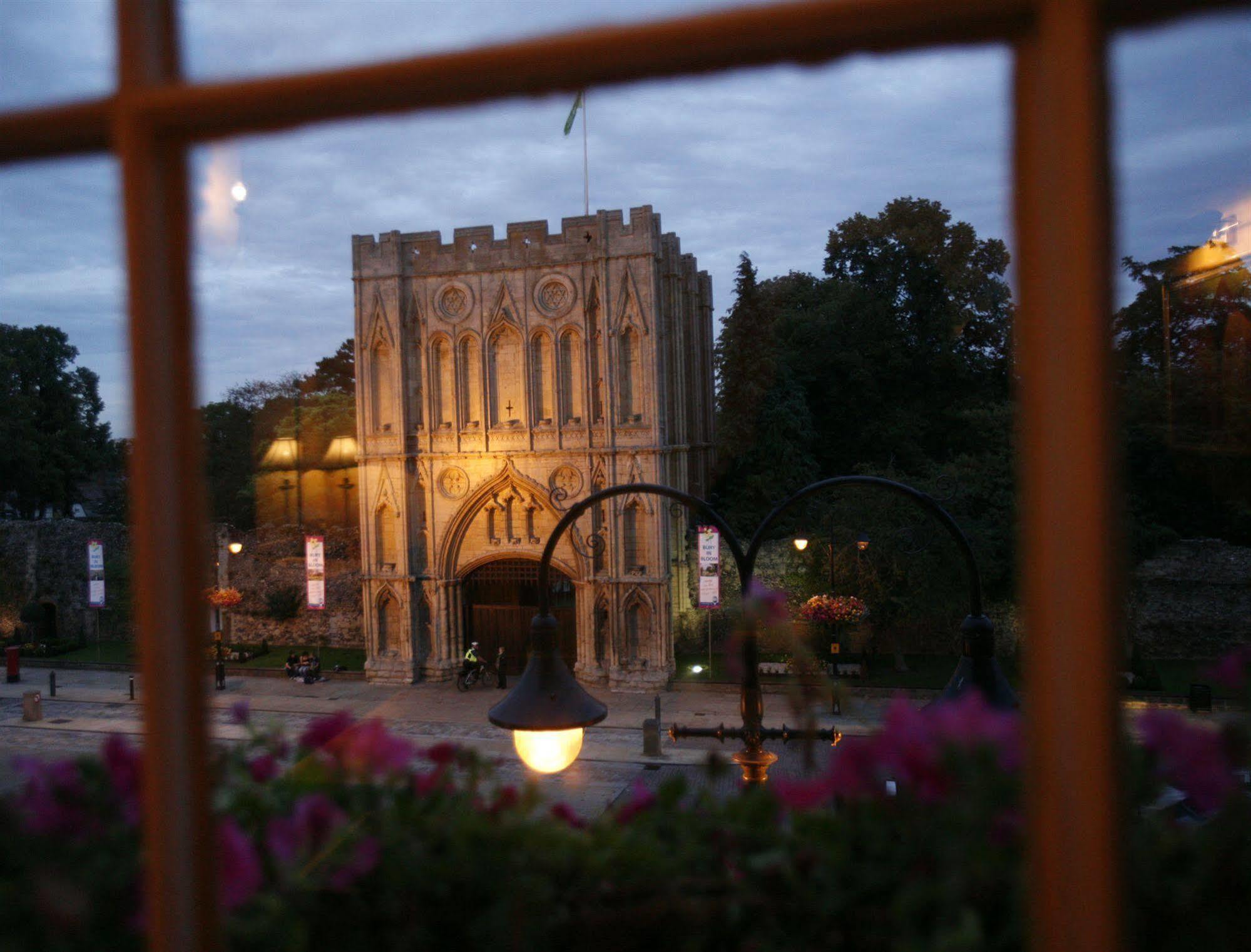 Angel Hotel Bury St. Edmunds Εξωτερικό φωτογραφία